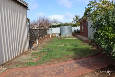 17 Klingberg St, Loxton, SA 5333