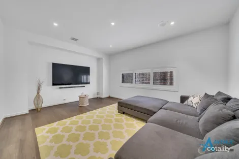 Property photo of 35 Cascade Drive Aintree VIC 3336