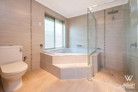 Property photo of 20 Cottage Park Way Kewdale WA 6105