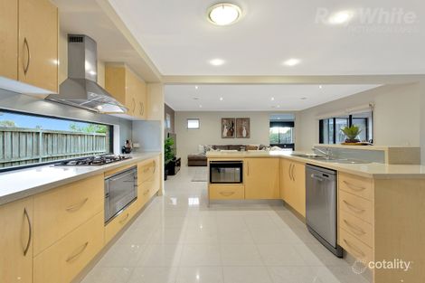 Property photo of 22 Island Point Avenue Waterways VIC 3195