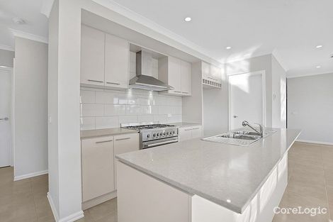 Property photo of 20 Ashbourne Boulevard Donnybrook VIC 3064