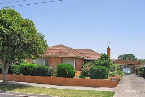 15 Churchill St, Glenroy, VIC 3046