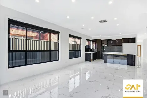 Property photo of 43 Cuttlefish Circuit Tarneit VIC 3029