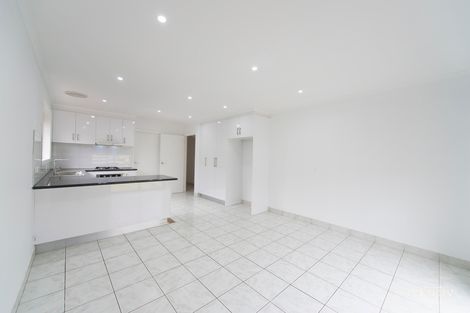 Property photo of 45 Stonehaven Drive Thomastown VIC 3074