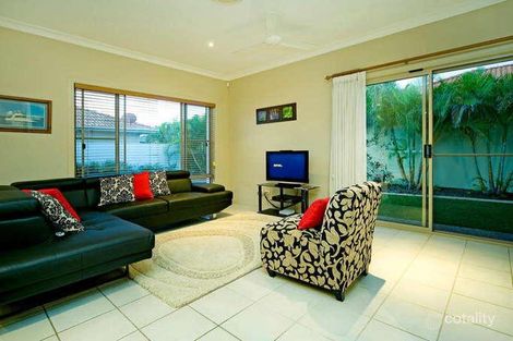 Property photo of 2036 Carlton Drive Hope Island QLD 4212