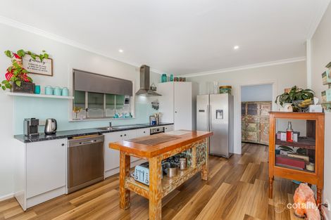 Property photo of 5 Manning Avenue California Gully VIC 3556