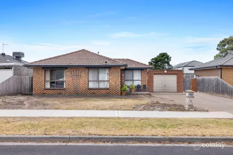 61 Langdon Cres, Craigieburn, VIC 3064