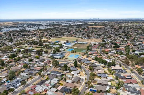 Property photo of 61 Langdon Crescent Craigieburn VIC 3064