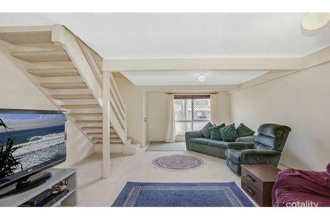 Property photo of 2/125 Pappas Way Nerang QLD 4211