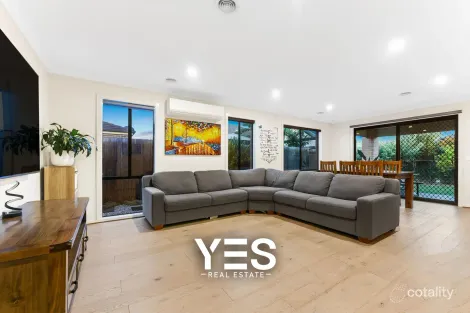 Property photo of 3 Firebird Street Cranbourne East VIC 3977