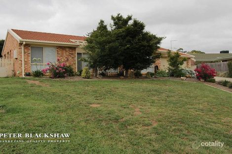 Property photo of 15 Chardonay Place Queanbeyan West NSW 2620