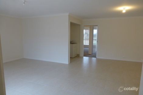 Property photo of 63 Kingsland Parade Casey ACT 2913