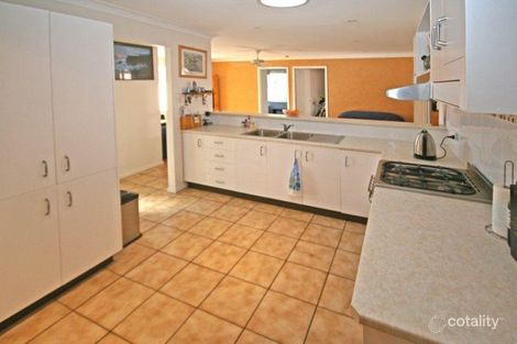 Property photo of 10 Claypole Street Ambarvale NSW 2560