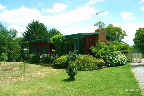 18 Cook Rd, Longwarry, VIC 3816