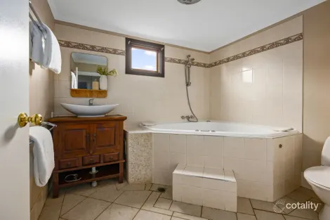 Property photo of 21 Mann Avenue Northgate QLD 4013