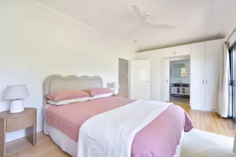 Property photo of 13 Country View Drive Nerang QLD 4211