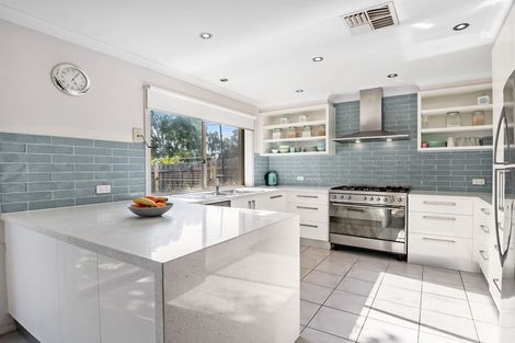 Property photo of 143 Arthur Street Bundoora VIC 3083