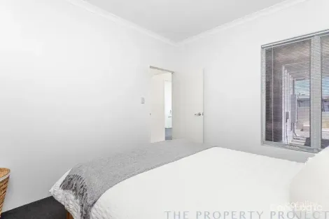 Property photo of 28 Balmain Terrace Alkimos WA 6038