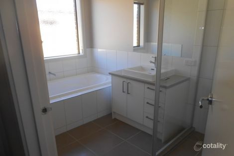 Property photo of 14 Hatfield Drive Mernda VIC 3754