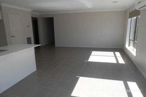 Property photo of 14 Hatfield Drive Mernda VIC 3754