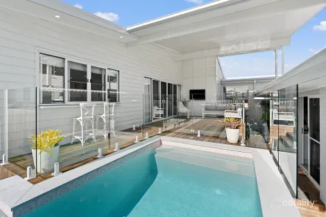 Property photo of 34 Mitchell Avenue Currumbin QLD 4223