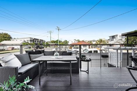 Property photo of 1 Drayton Terrace Wynnum QLD 4178