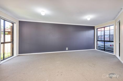 Property photo of 19 Leonardo Circuit Coombabah QLD 4216