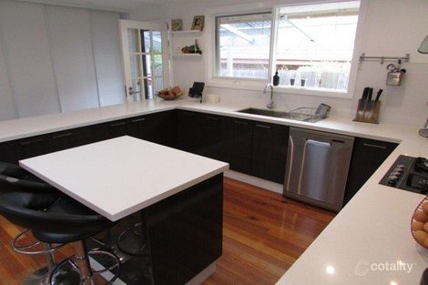 Property photo of 12 Dunraven Court Frankston VIC 3199