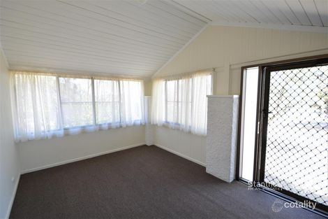 Property photo of 28 Wallangarra Road Stanthorpe QLD 4380