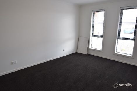 Property photo of 24 Olympic Way Munno Para West SA 5115