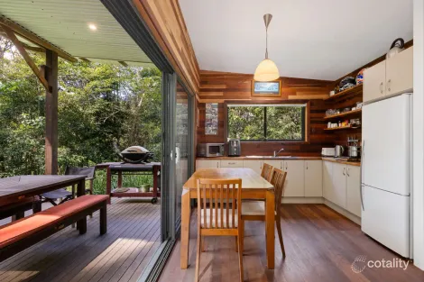 25 Houghtons Rd, Landers Shoot, QLD 4555