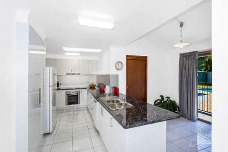 Property photo of 32 Arunta Avenue Kariong NSW 2250
