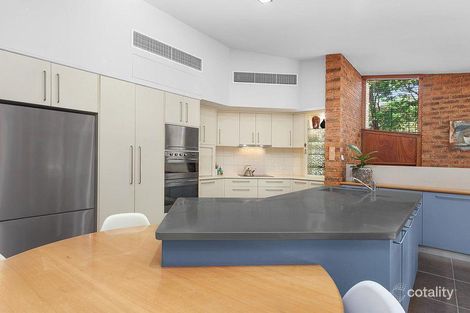 Property photo of 4 Considine Close Greenleigh NSW 2620