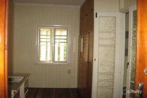 Property photo of 260 Torquay Terrace Torquay QLD 4655