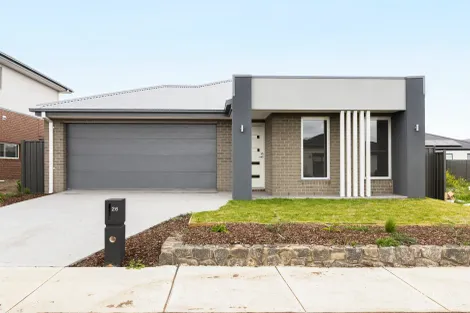 Property photo of 26 Magnesium Road Kalkallo VIC 3064