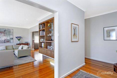 Property photo of 38 Flanagan Street Garran ACT 2605