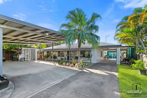 Property photo of 4 Bena Street Smithfield QLD 4878