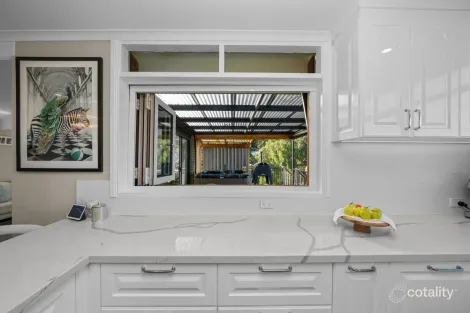 Property photo of 8 Orana Place Taroona TAS 7053