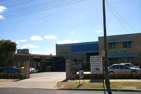 16 Railway Pde, Welshpool, WA 6106