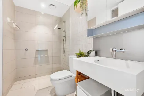 Property photo of 206/63-65 Atherton Road Oakleigh VIC 3166