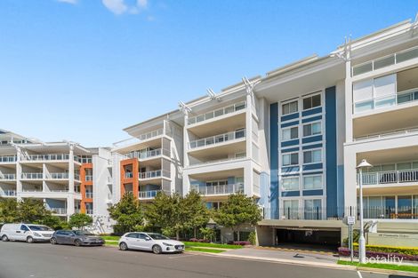 Property photo of 103/68 Peninsula Drive Breakfast Point NSW 2137
