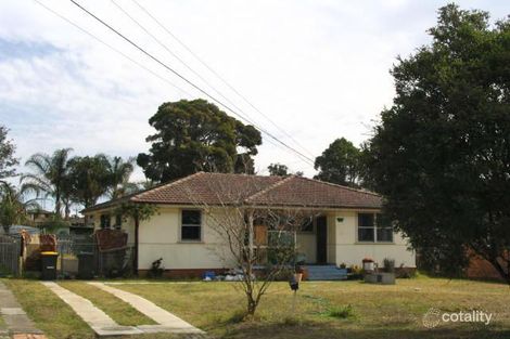 4 Waitaki St, Lethbridge Park, NSW 2770