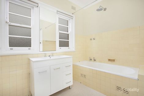 Property photo of 3/6 Lyons Road Drummoyne NSW 2047