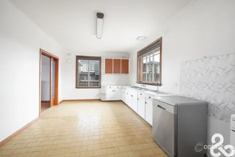 Property photo of 26 Cedar Street Thomastown VIC 3074