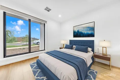 Property photo of 28 Kyah Street Fraser Rise VIC 3336