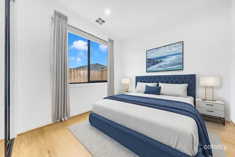 Property photo of 28 Kyah Street Fraser Rise VIC 3336