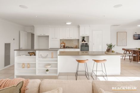 19 Nicholii Loop, Jerrabomberra, NSW 2619
