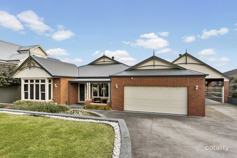 14 Hilda Way, Cranbourne, VIC 3977