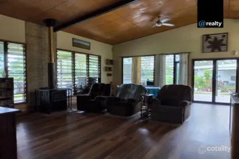 Property photo of 2 Bivouac Road Millstream QLD 4888