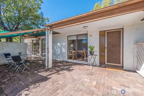 Property photo of 4 Toohey Place Wanniassa ACT 2903